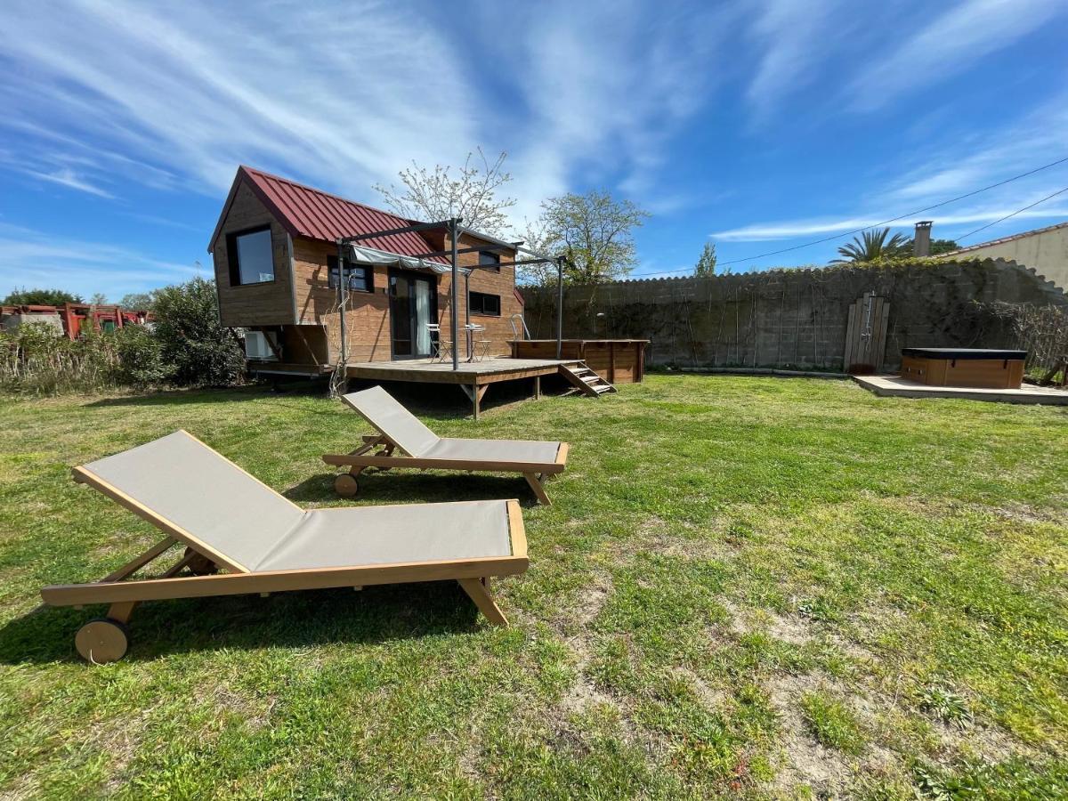 Myinsolite - Tiny-House, Jacuzzi, Brasero, Piscine Aigues-Mortes Ngoại thất bức ảnh